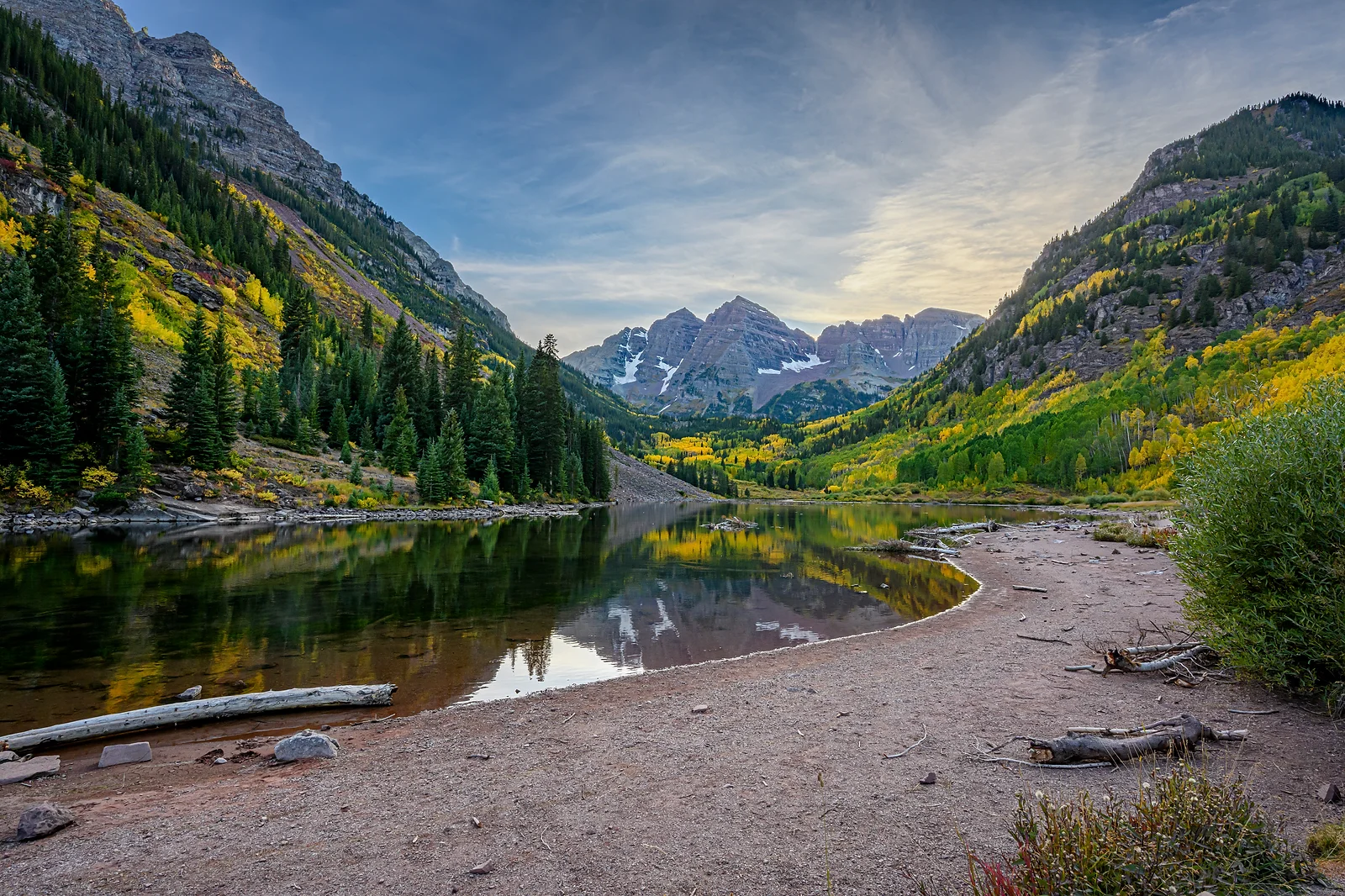 Maroon Bells in Autumn